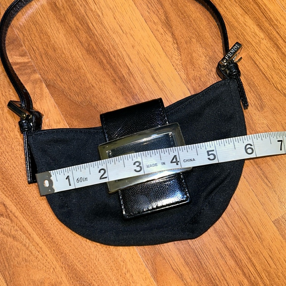 Authentic Fendi Mamma Baguette Shoulder Bag Black Mini Croissant - Picture 5 of 16